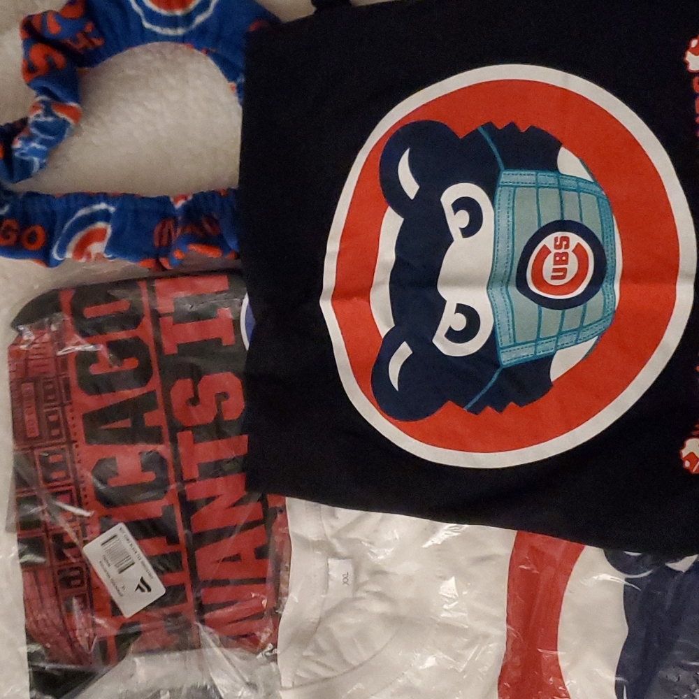 Cubs bundle